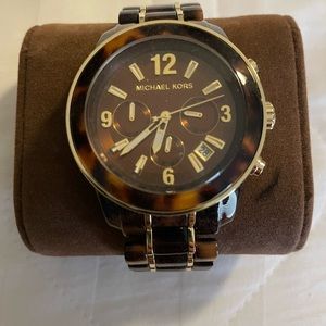 NWOT Michael Kors watch